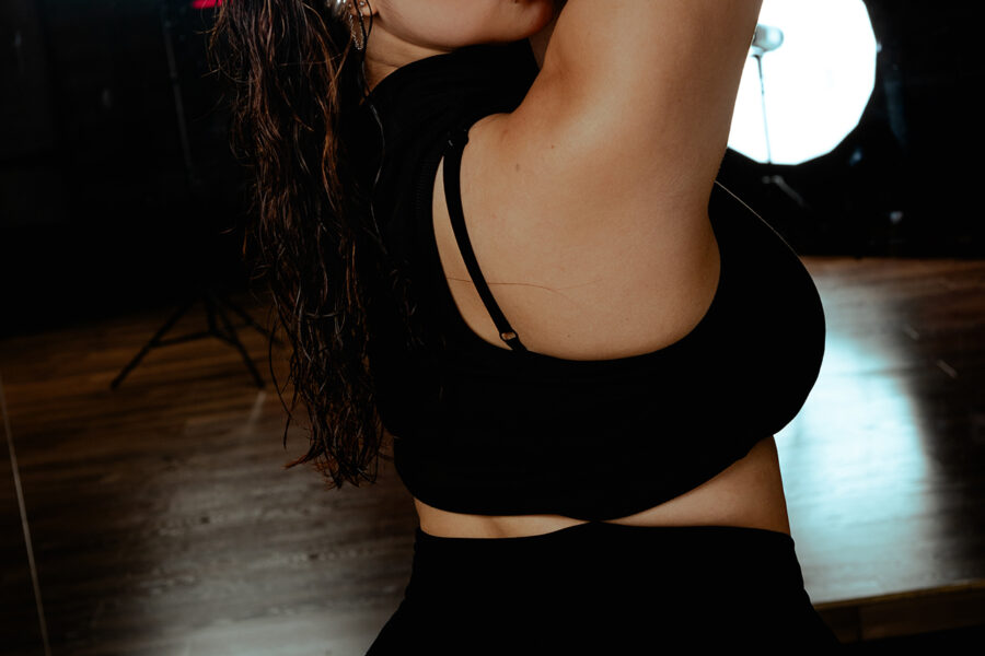 gallery-item